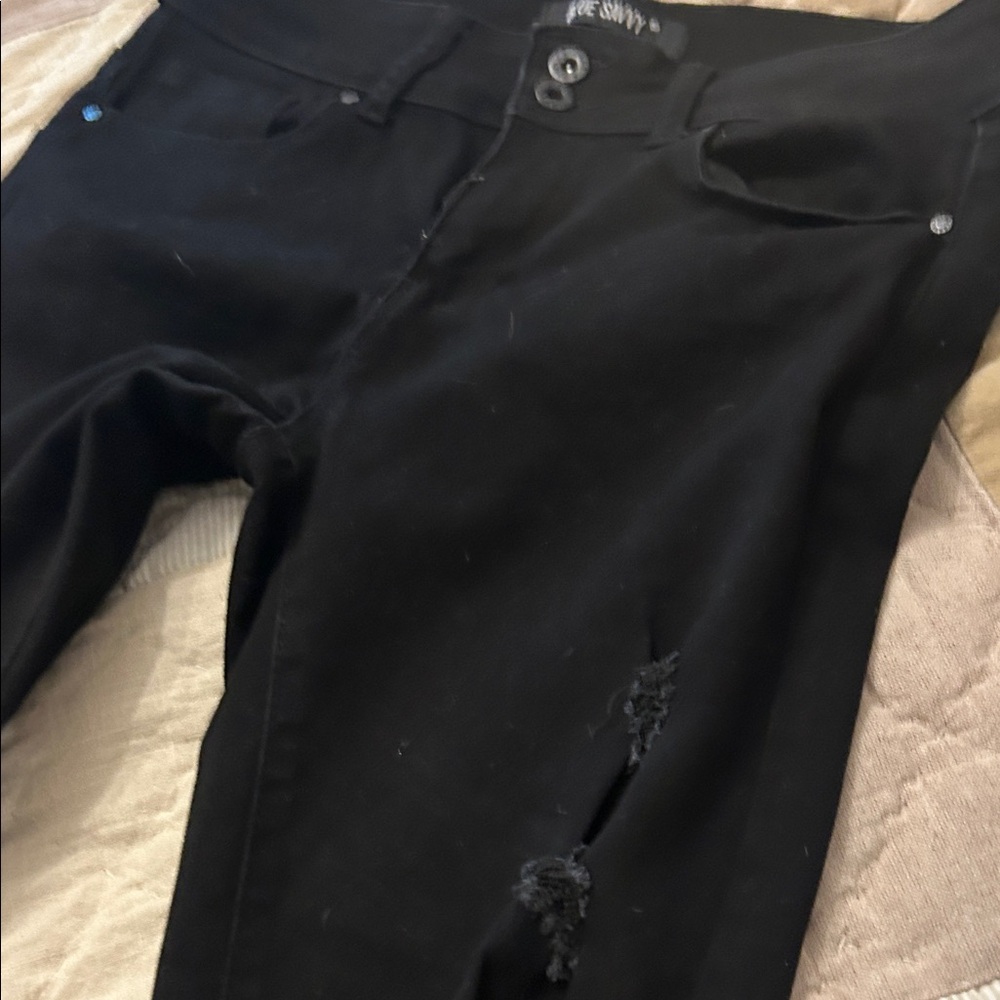 Black Skinny Jeans